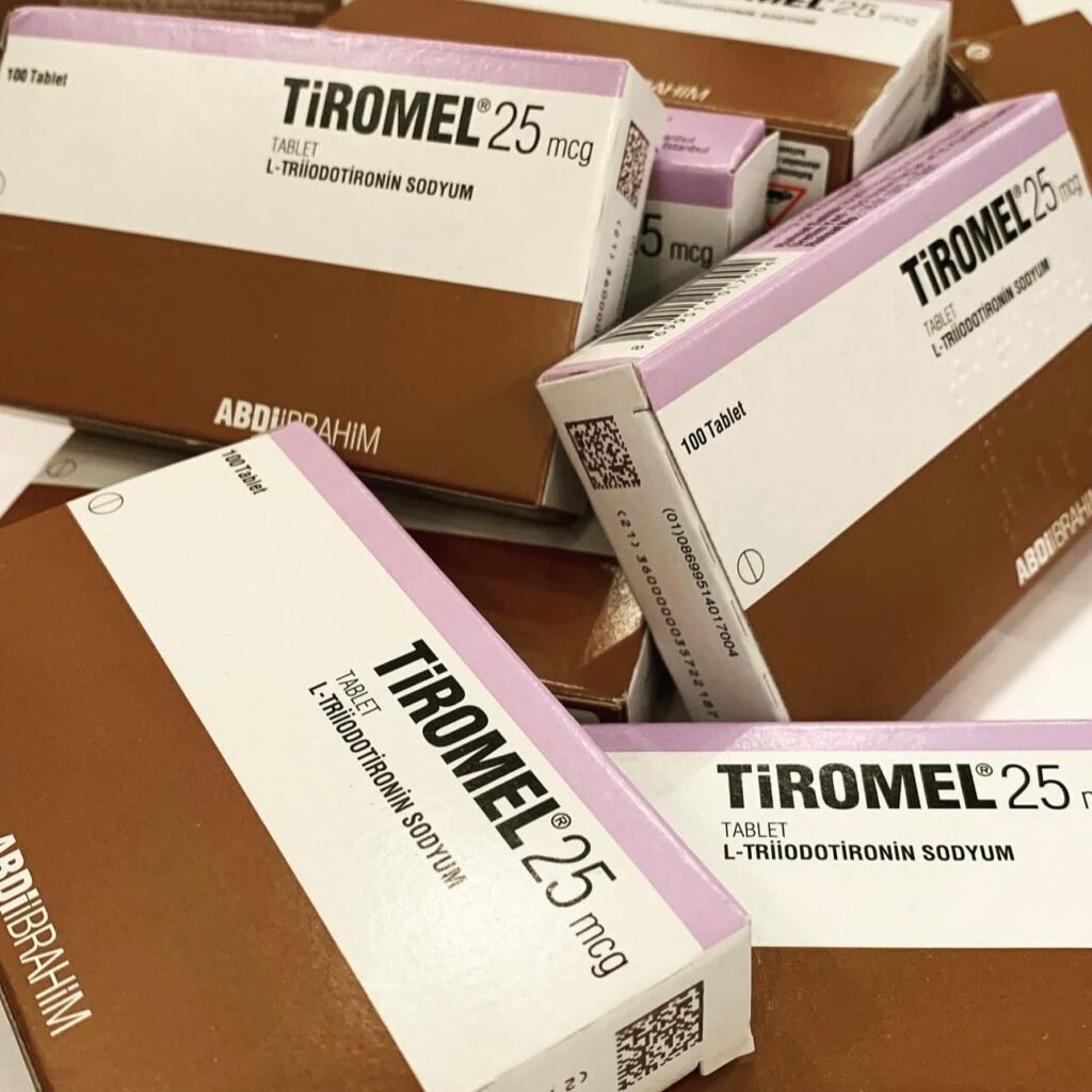 Tiromel 25 mcg tabletták, amelyek hatékonyan támogatják a pajzsmirigy működését és a zsírégetést.